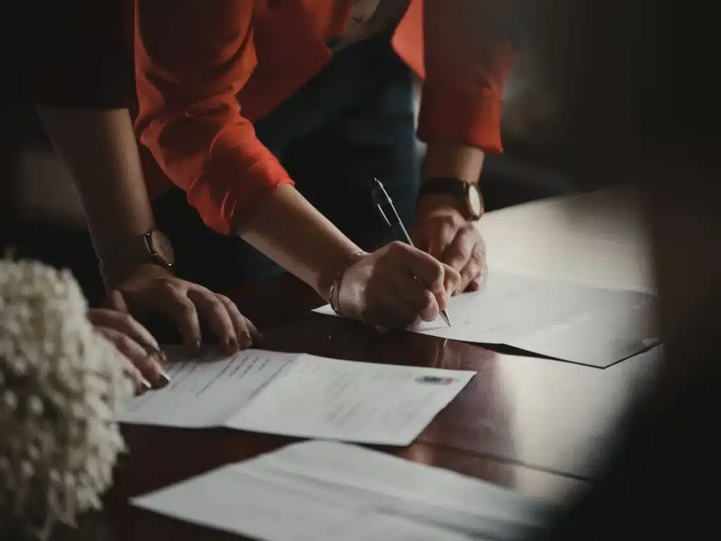 Title vs. Deed: Understanding the Difference