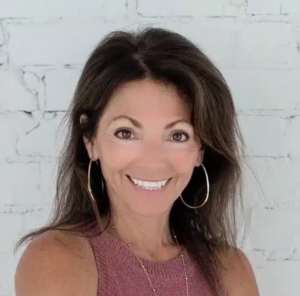 Beth Januzzi Underhill