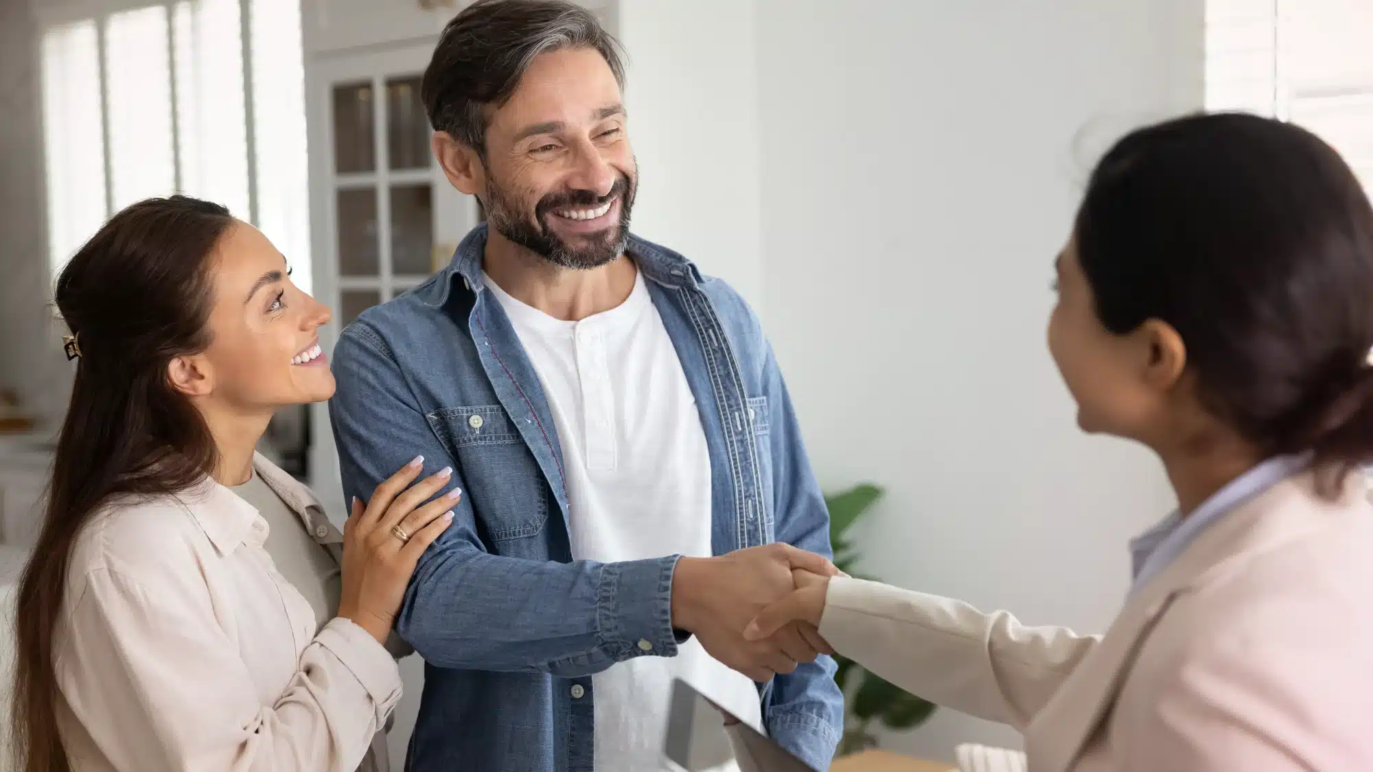 Multifamily property management strategies to maximize ROI effectively.